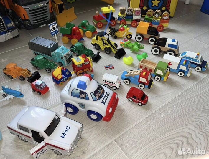 Машинки, деревянный конструктор, спецтехника