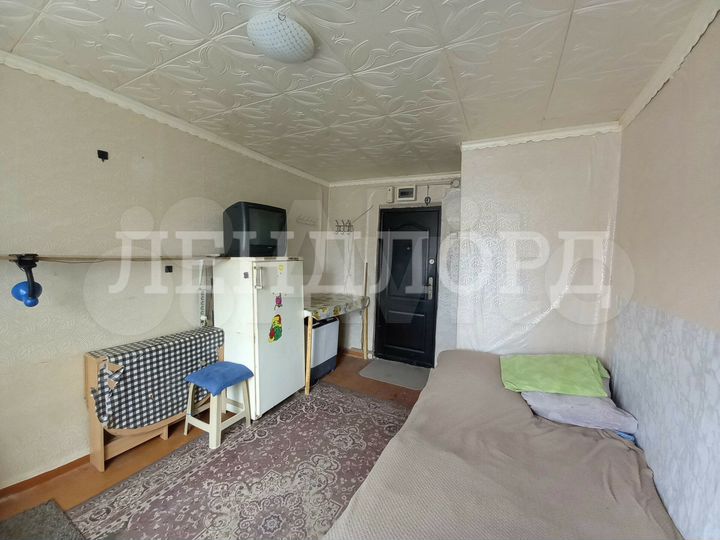 Комната 12 м² в 1-к., 2/4 эт.