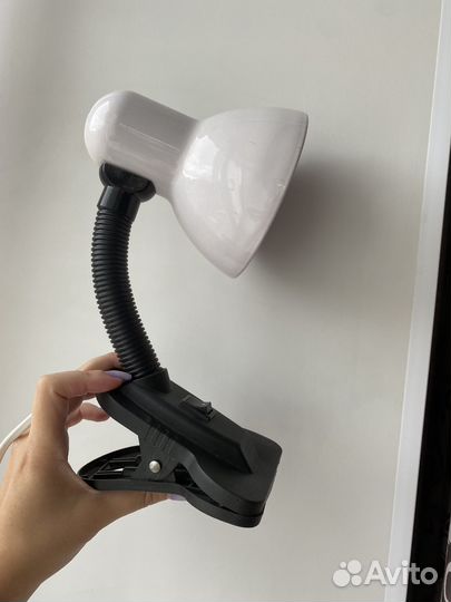 Лампа настольная, с зажимом