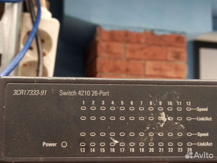 Коммутатор Switch 4210 26 Port