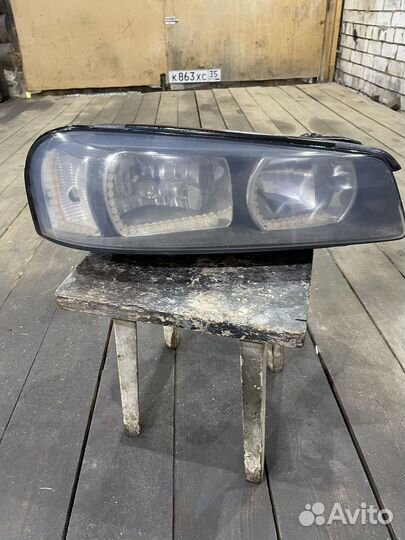 Фара Nissan skyline r34