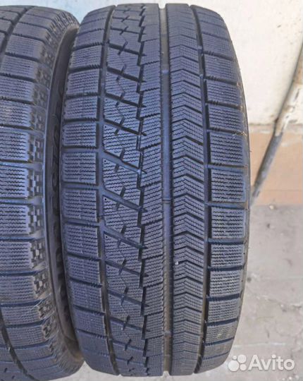 Bridgestone Blizzak VRX 205/55 R16 98S