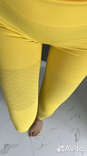 Костюм для фитнеса