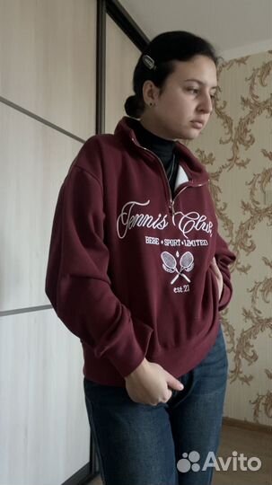 Свитшот женский оверсайз