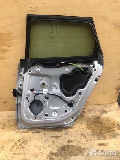 Дверь задняя правая Audi A3 8P