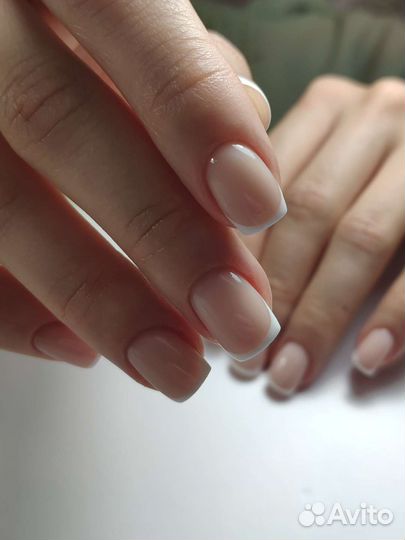 Маникюр и покрытие гель-лак, педикюр, наращивание