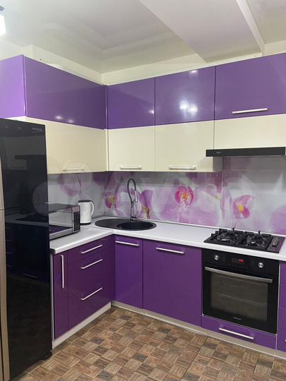 3-к. квартира, 65 м², 4/10 эт.