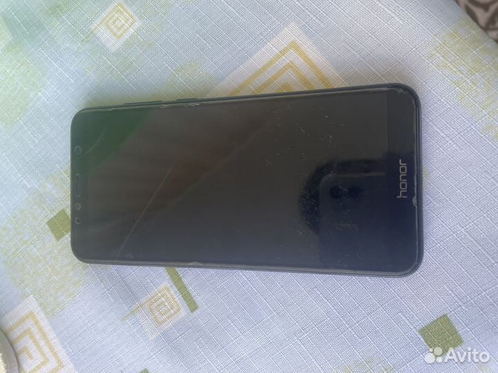 Телефон Honor 7а pro