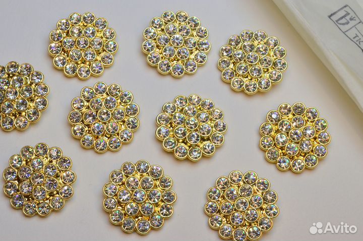 Пуговицы 30 мм