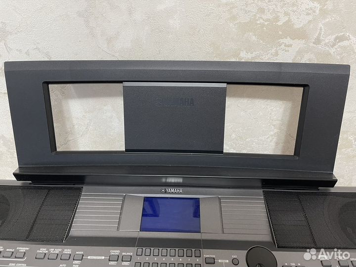 Синтезатор yamaha psr-s670