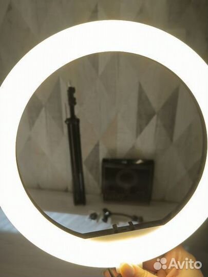 Кольцевая лампа 26 см