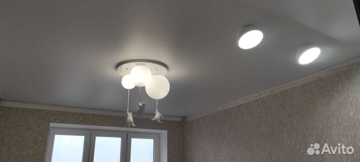 Установка натяжных потолков