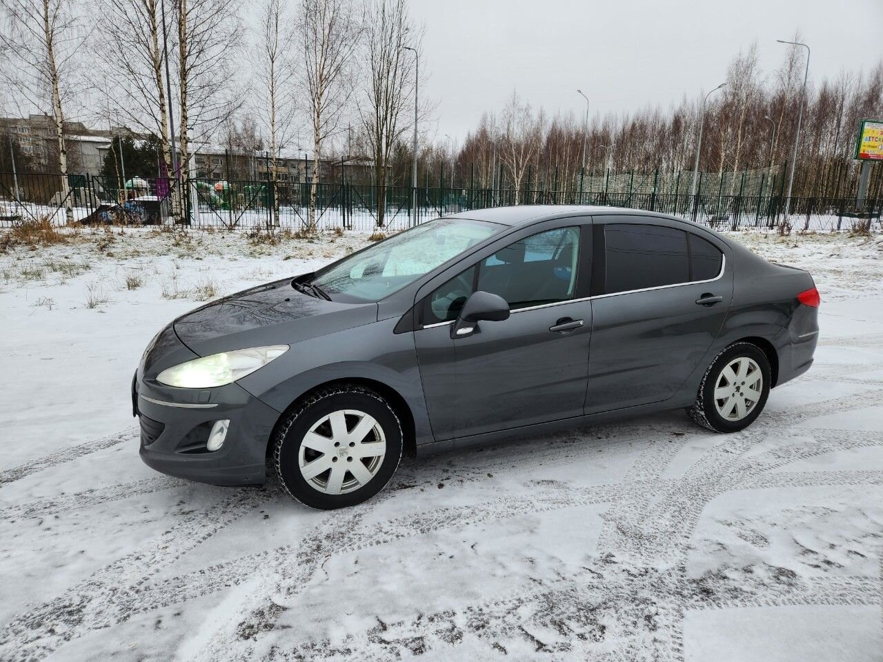 Peugeot 408: фото владельца