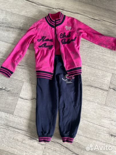 Спортивный кстюм для девочки 110