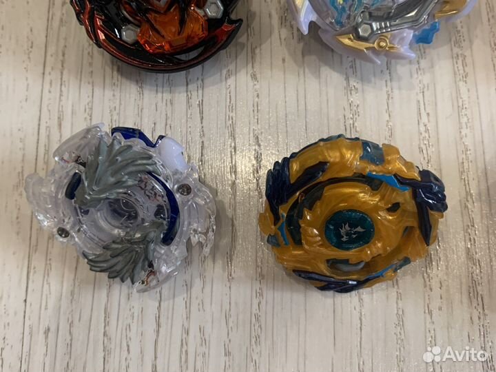 Волчки бейблейд