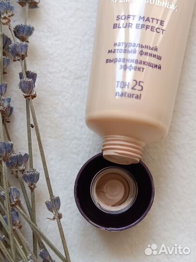 Декоративная косметика пакет(тени,тональный крем)