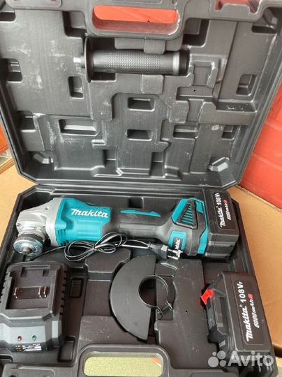 Аккумуляторная болгарка Makita