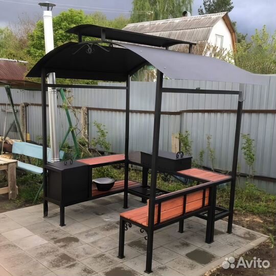 Мангал с крышей, с навесом лофт / мангальная зона