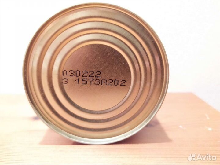 Консервы: кабачковая икра, галеты