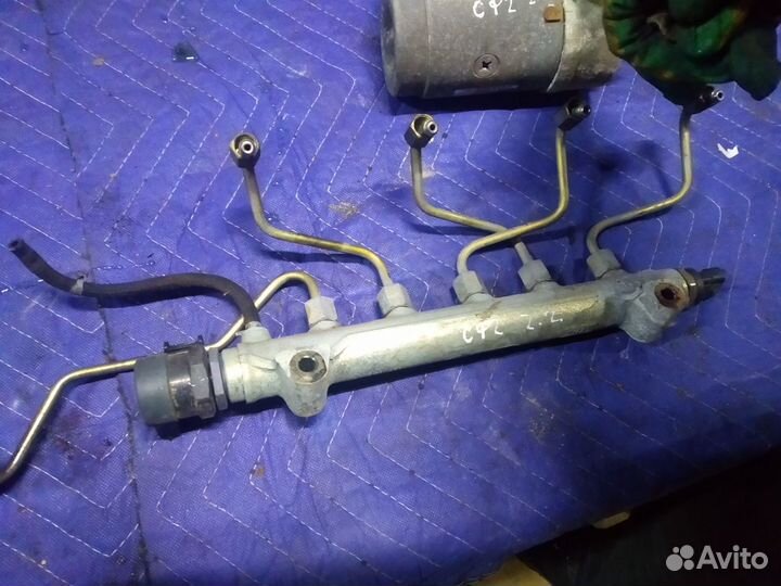 Топливная рампа с датчиками Santa Fe CM 2,2 диз