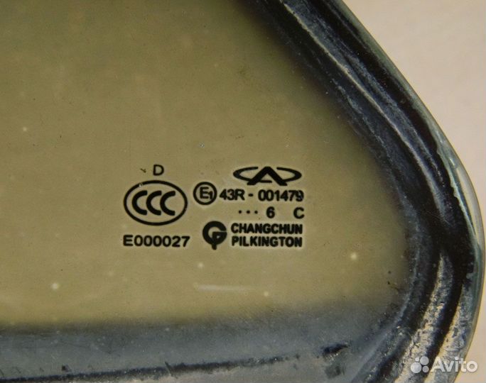 Форточка двери задней левой Chery Amulet