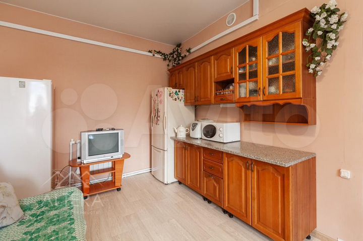 Коттедж 169 м² на участке 7,4 сот.