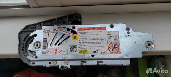 Мебельная фурнитура