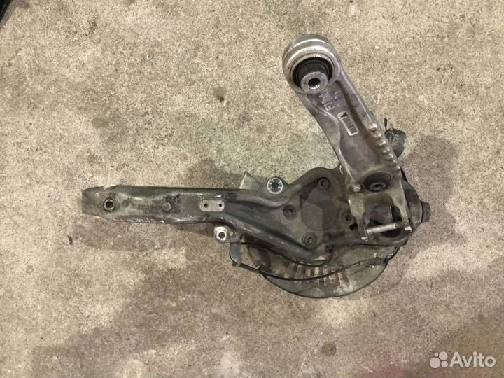 Кулак поворотный передний правый Jaguar F-Pace