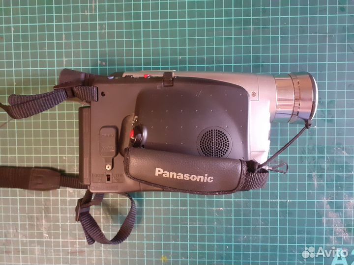 Видеокамера Panasonic NV-VZ18 (VHS-C)