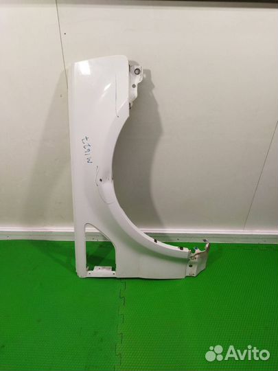 Крыло переднее правое Land Rover Range Rover Sport