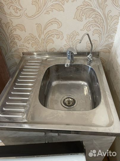 Раковина с тумбой