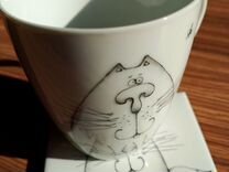 Чашка с кошкой на подставке