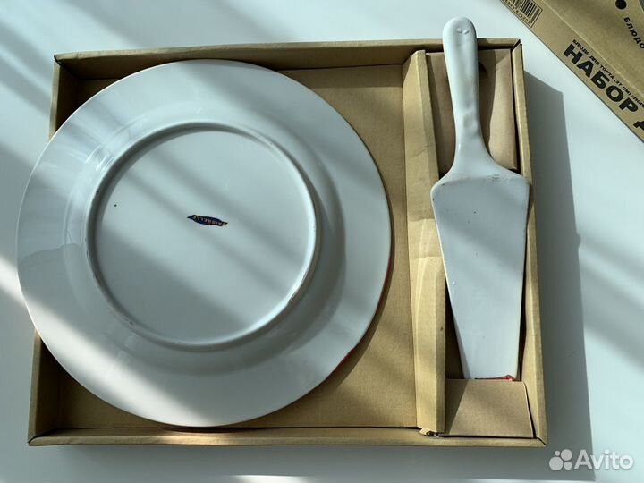 Блюдо с лопаткой (новый набор)