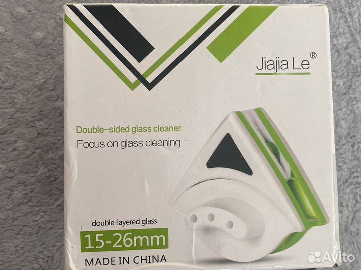 Магнитная щетка для мытья окон