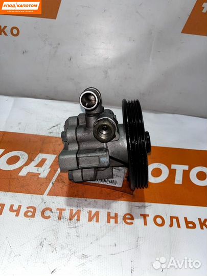 Насос гидроусилителя руля Chevrolet Cruze 96837813