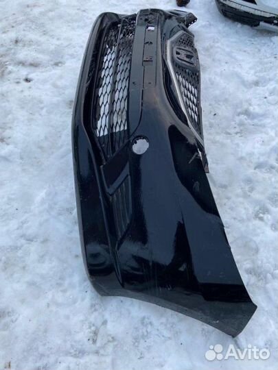 Бампер передний Honda Fit GE8