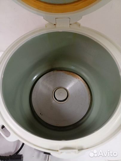 Мультиварка Servitta S50403 (Д)