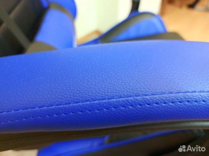 Компьютерное кресло черный и синий Emperor camp до