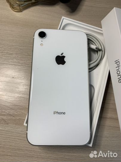 iPhone Xr, 128 ГБ