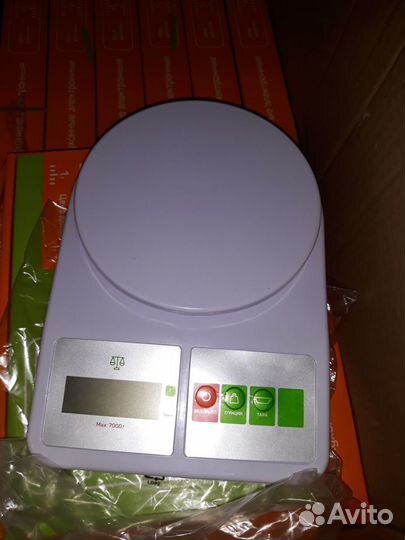 Посуда/тарелки/ столовые приборы