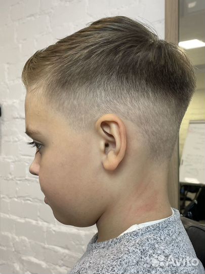 Модель на стрижку