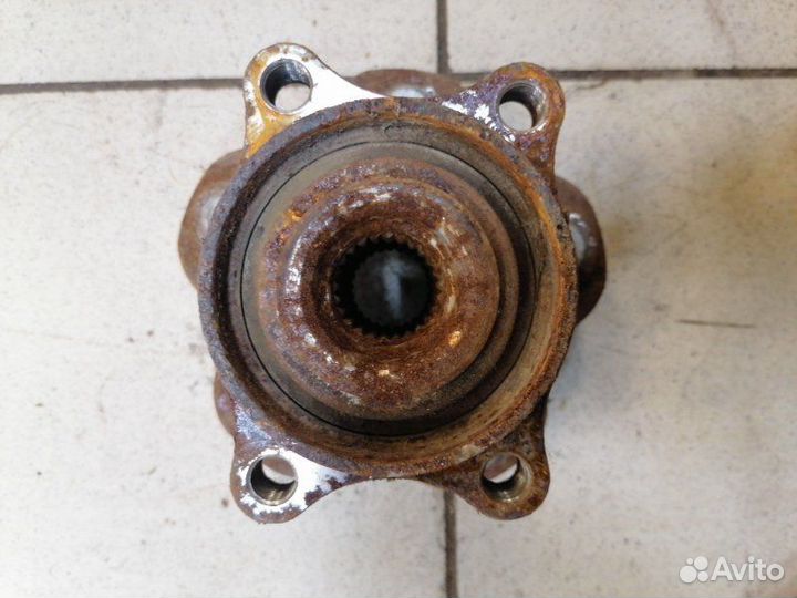 Ступица задняя Nissan Qashqai J10