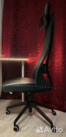 Компьютерное кресло икеа