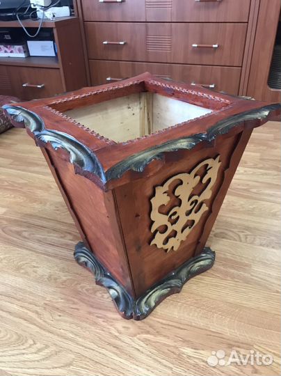 Деревянные кашпо