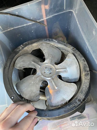 Вентилятор осевой