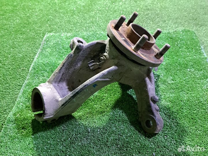 Кулак поворотный правый Форд Мондео 4