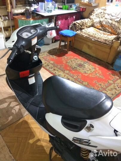 Скутер Suzuki zz inch up sport
