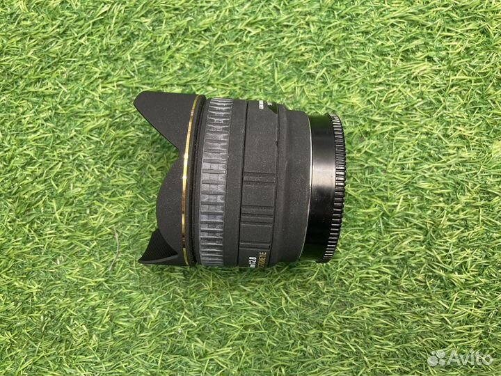 Sigma 15 2.8 EX DG fisheye