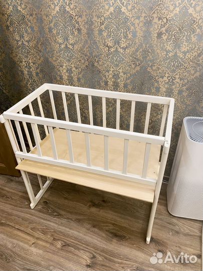Приставная кроватка для новорожденных