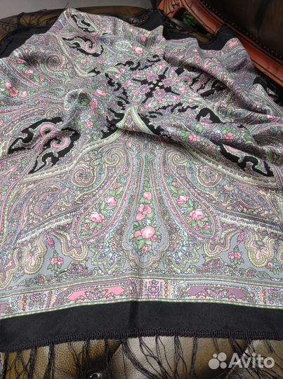 Платок 95 шесть с кистями мультиколор